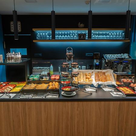 雅伦湖酒店 萨格勒布 外观 照片